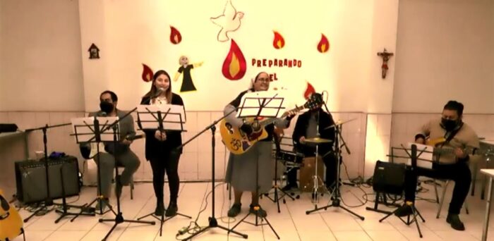 Área de Pastoral Juvenil Vocacional (PJV) organizó momento de oración ante Pentecostés