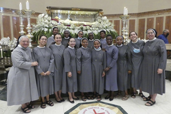 Novicias culminan experiencia apostólica en Tortona